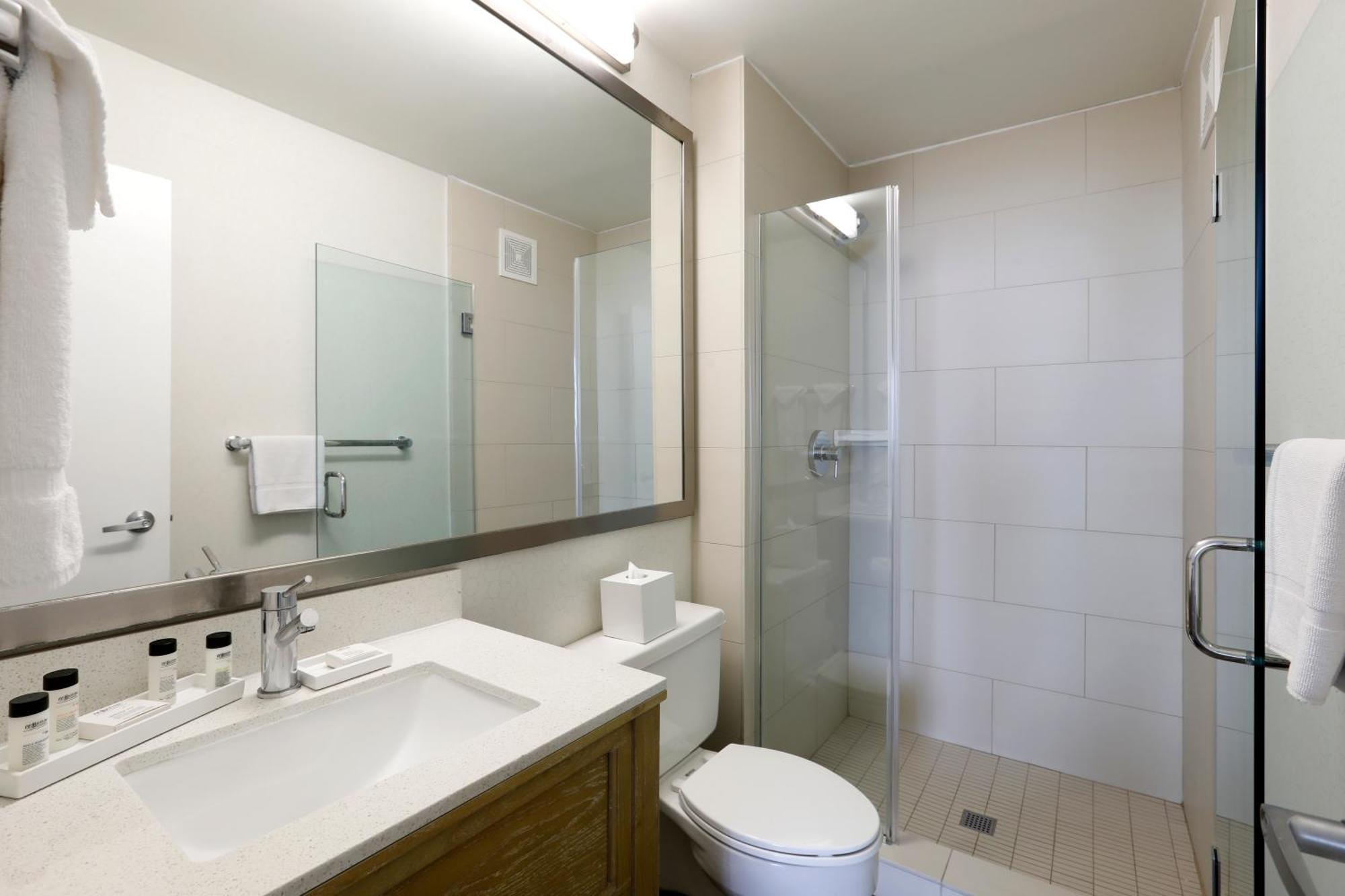 Suite mit Poolblick