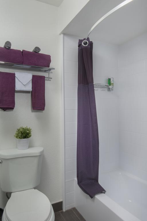 Kamer met Queensize Bed - Rookvrij