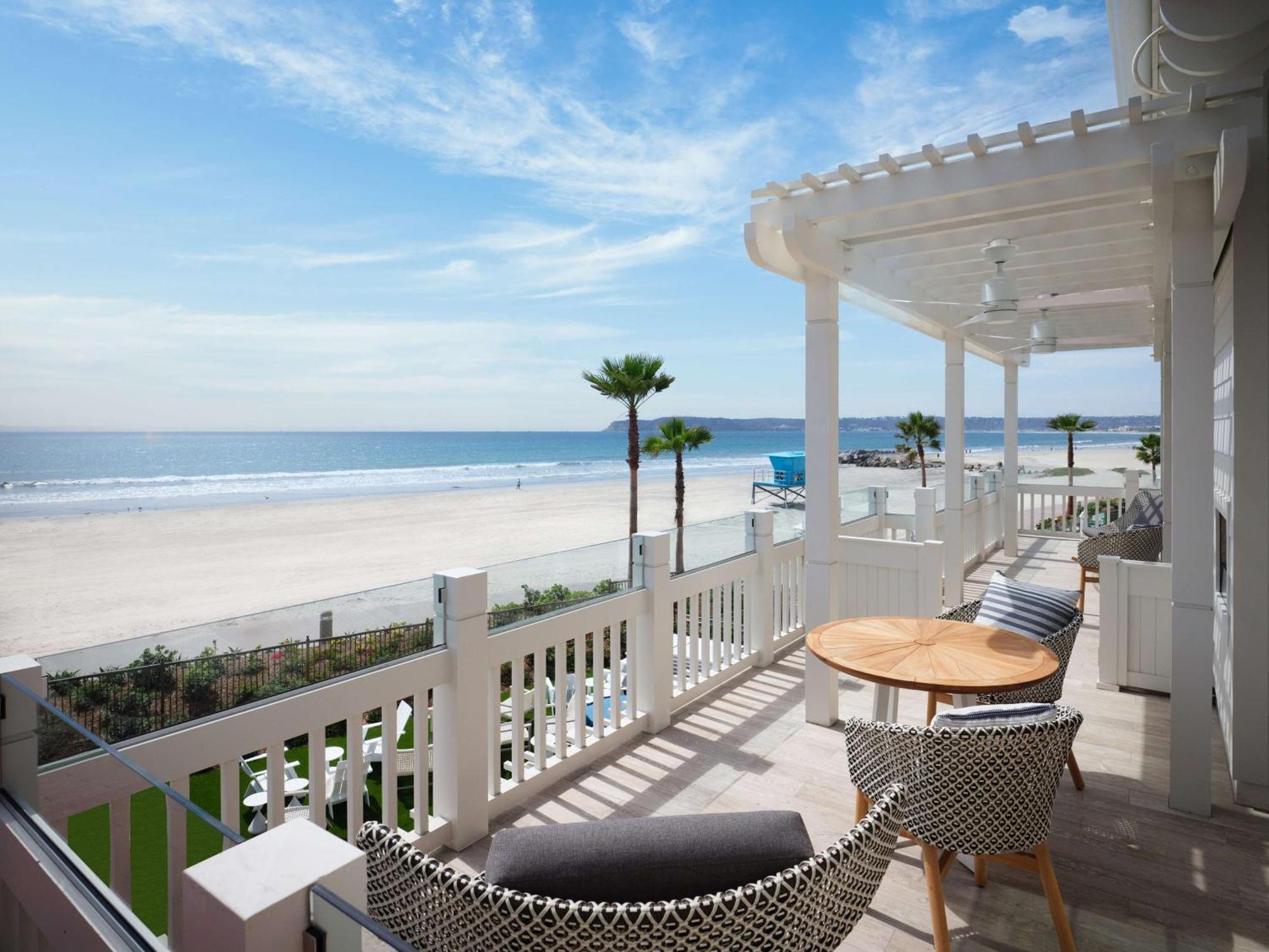 Habitación adaptada para personas con discapacidad auditiva - 2 camas grandes - Frente al mar