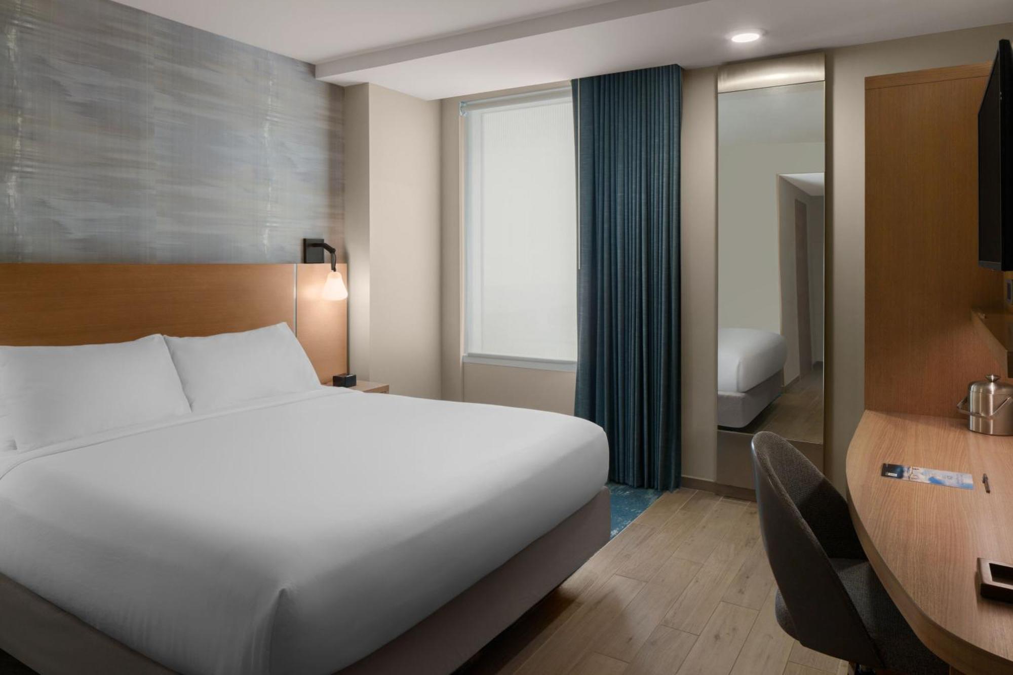 King Room,1605401016:JPEG
