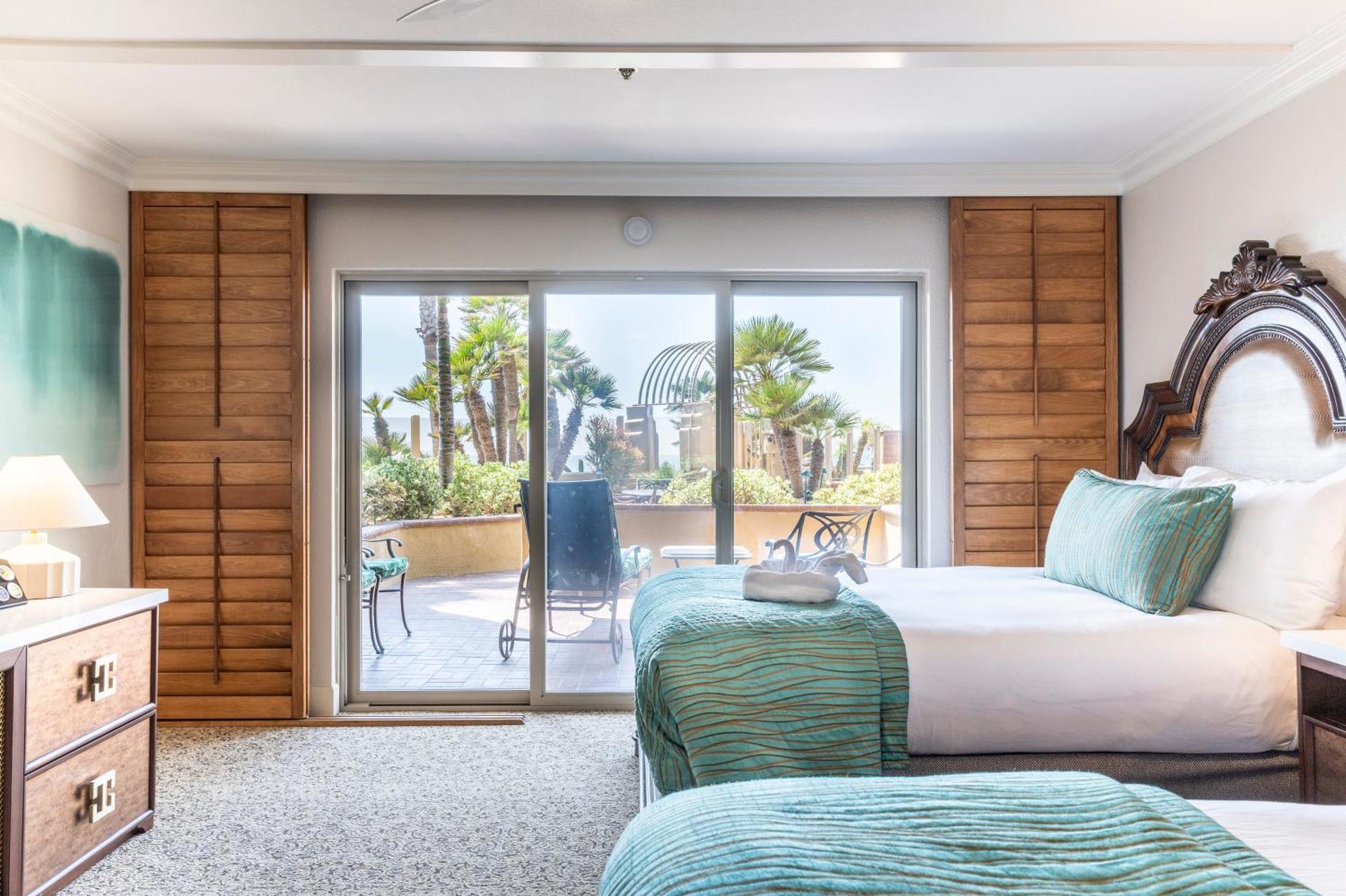 Partial Ocean View Standard Room