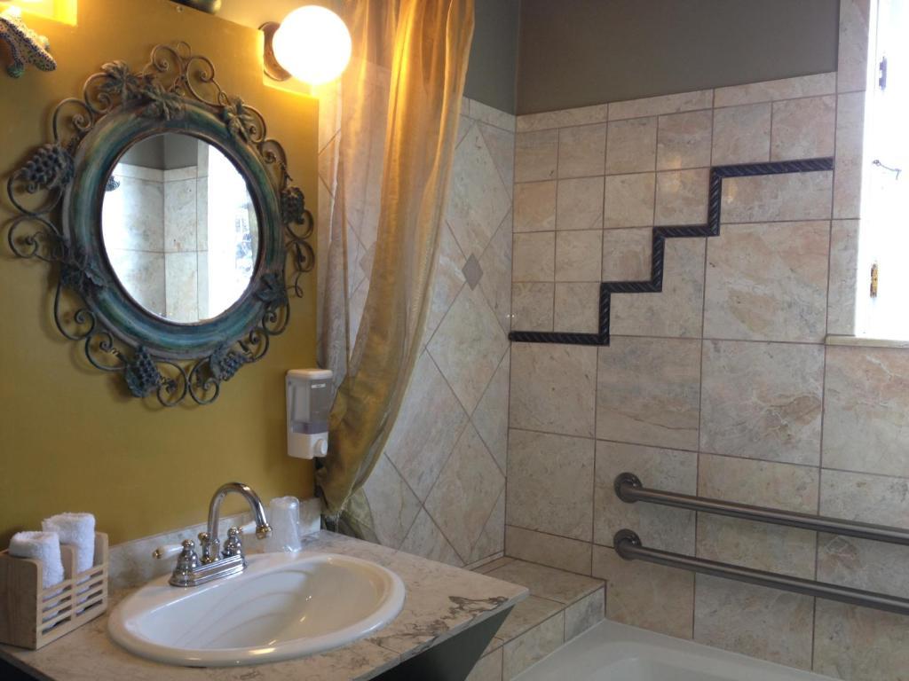 Premier King Room with Ocean View,52786537:JPEG