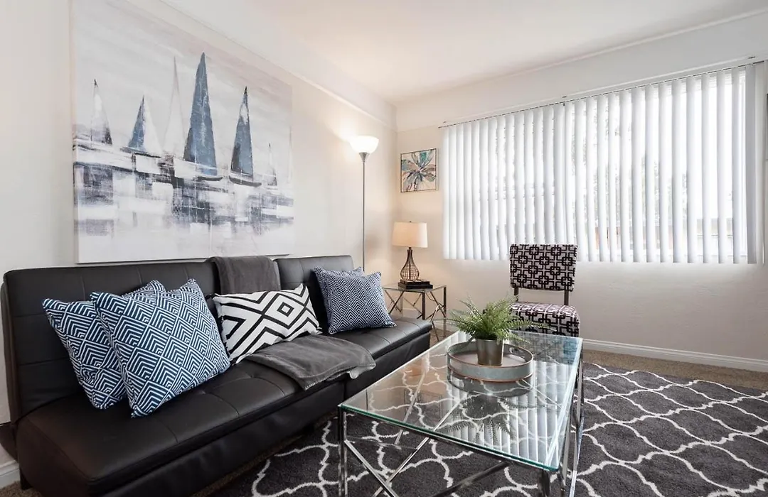 Sunny 1Br- 15 Mins To Seaworld & Mission Beach-1