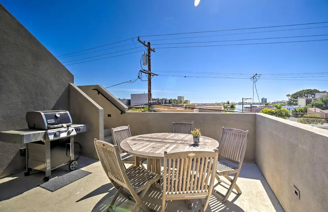 Chic San Diego Abode Rooftop Balcony + Bay Views!-1