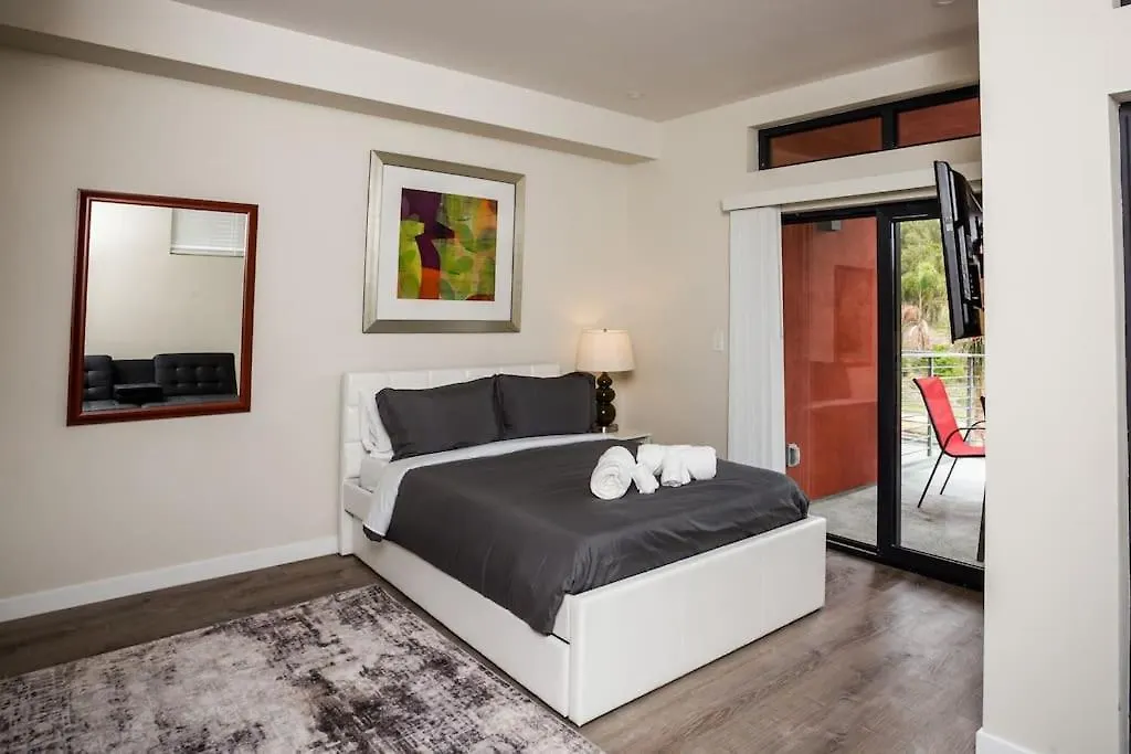 Explore Balboa Park From Your Cozy Studio W Patio-1