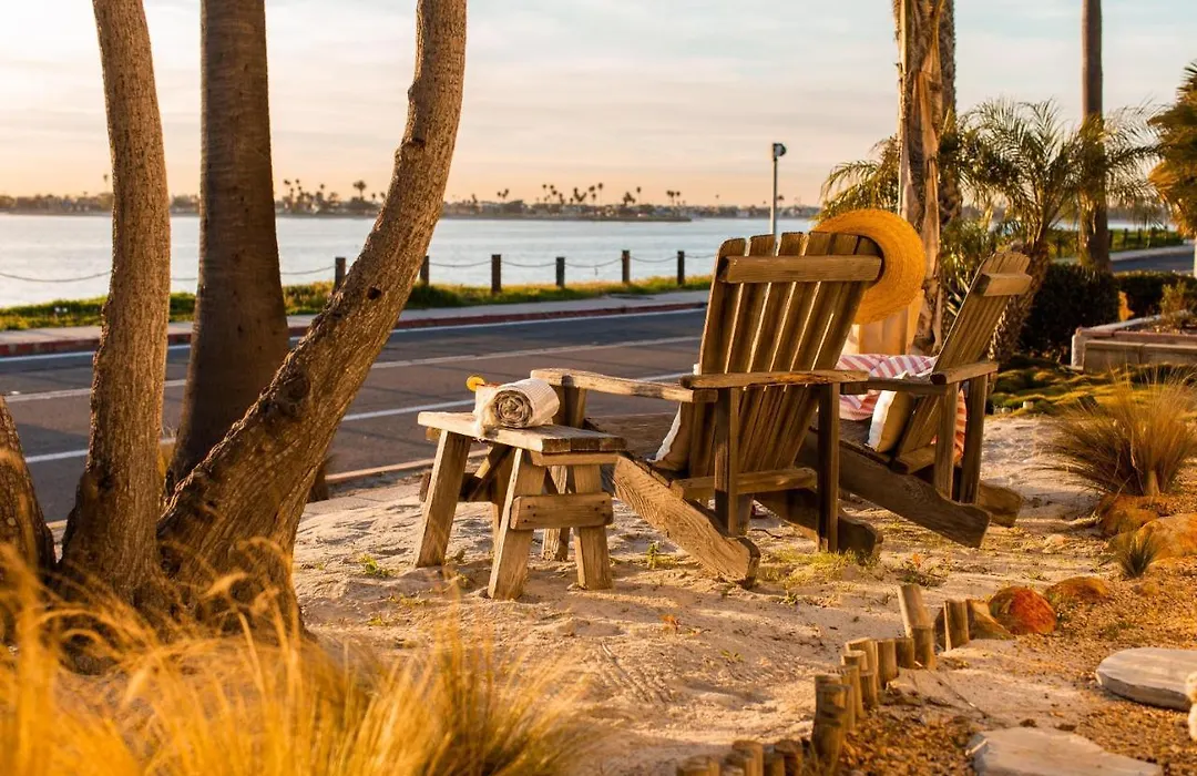 Kokomo - Bayside Getaway W Spa, Fire Pit, & Large Outdoor Patio-1