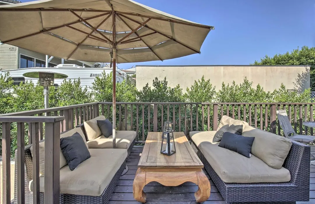 Serene San Diego Retreat W/ Deck - Walk To Bay!-1