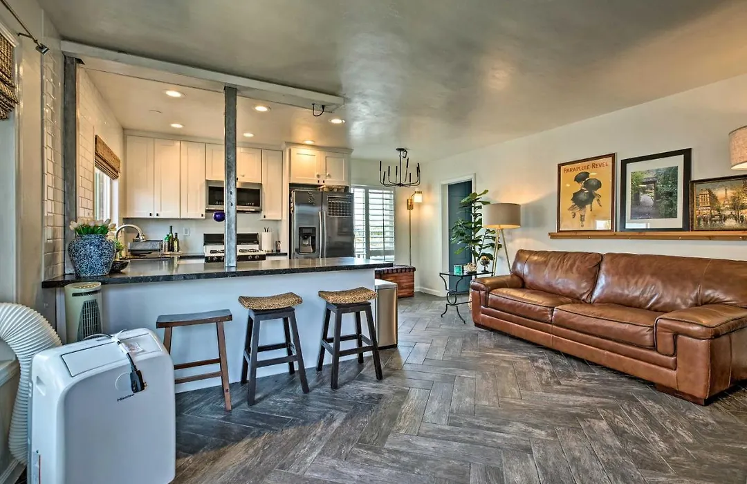 Cozy San Diego Condo 7 Miles To Downtown!-1