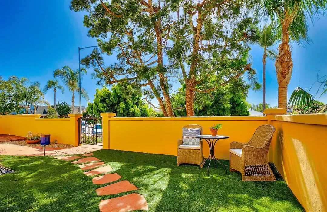 Sunshine Cottages-1