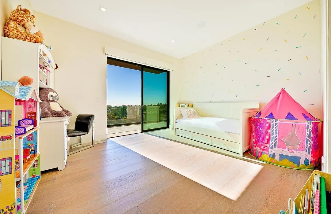 Pacific Views-1