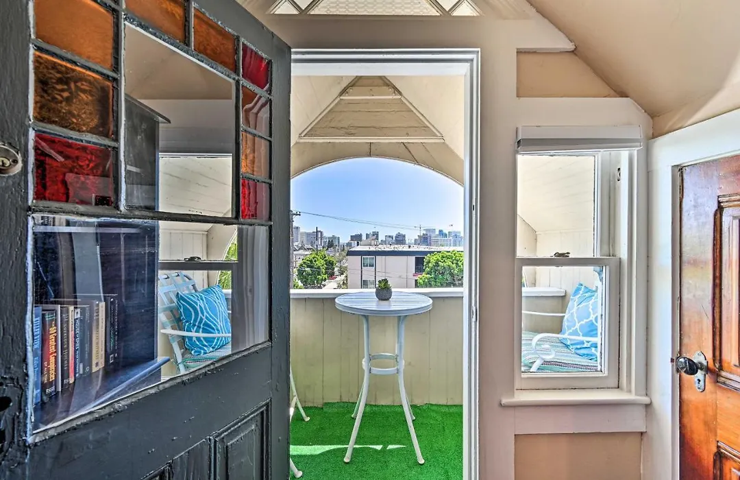 Central Hillcrest Abode With Bay And City Views!-1