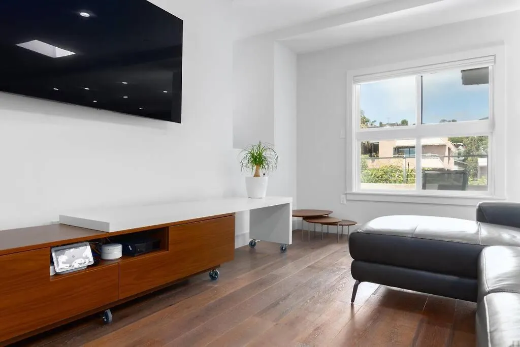 Luxury Home In The Heart Of La Jolla-1