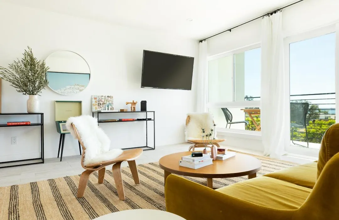 Avalon I By Avantstay Contemporary San Diego Condo W Large Patio-1