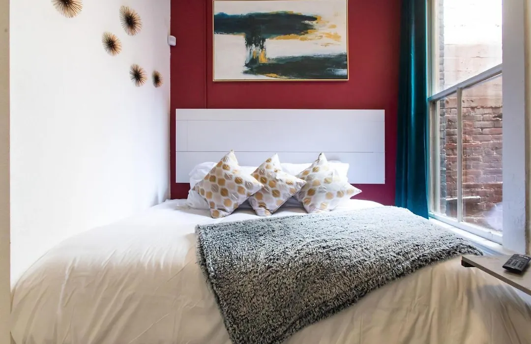 Sandiego-Tiny- Home-Living-In-The-Big-City-1