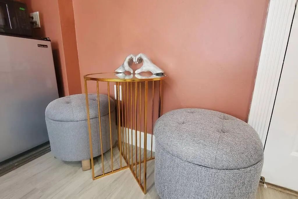 Cozy Studio Beautiful And Peaceful Of Gem Gaslamp District! Your Home Away From Home!-1