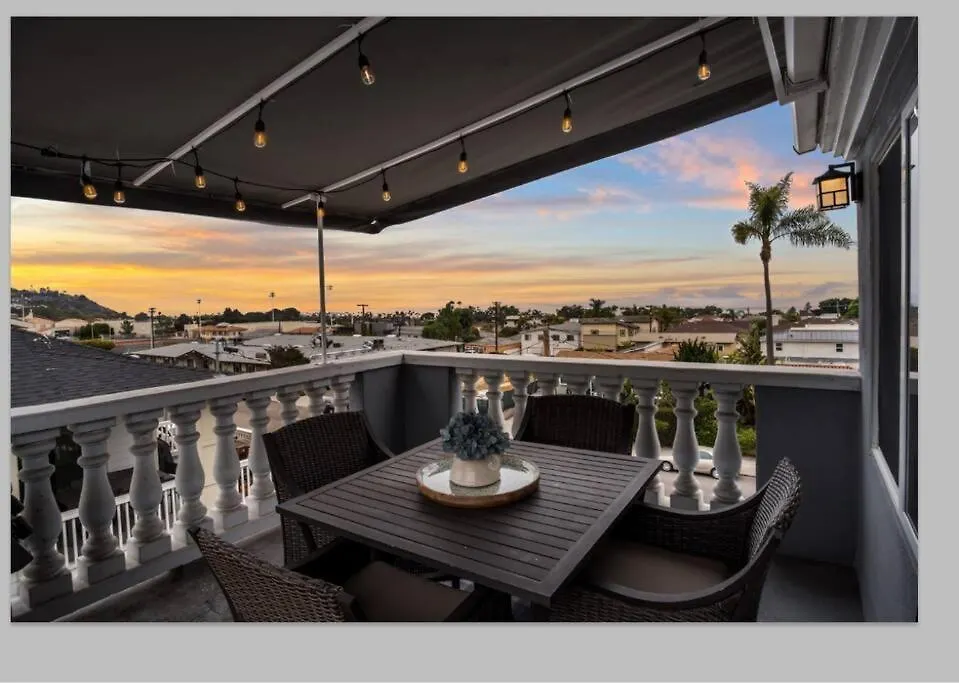 Enjoy Sunsets On Rooftop Deck W/Ocean Views-1