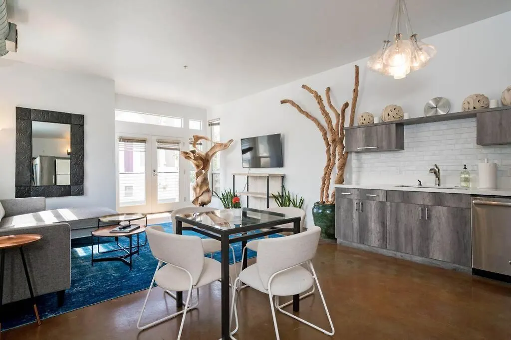 Designer Condo - Gaslamp - Downtown - San Diego-1