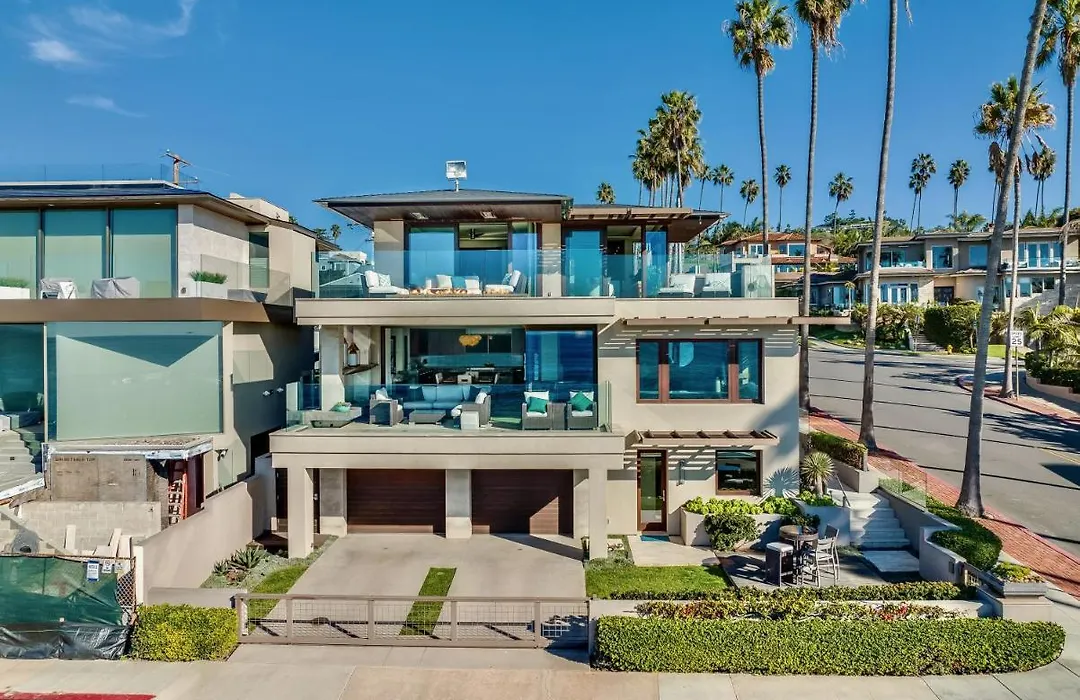 Luxury Beachfront Home With Hot Tub & Ocean Views-1