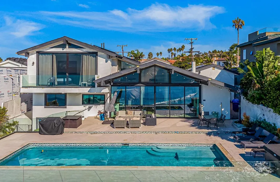 Oceanfront Escape-1