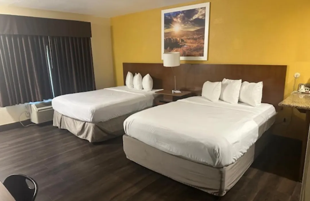 Days Inn By Wyndham Mission Valley-Sdsu-1