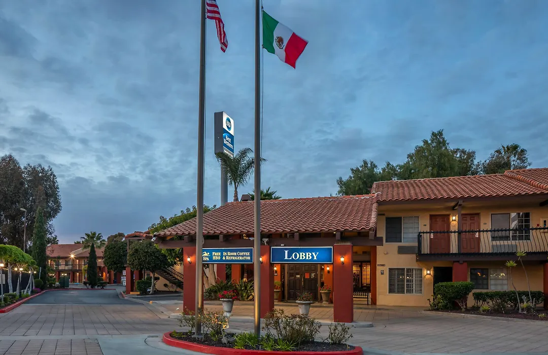 Best Western Americana Inn-1