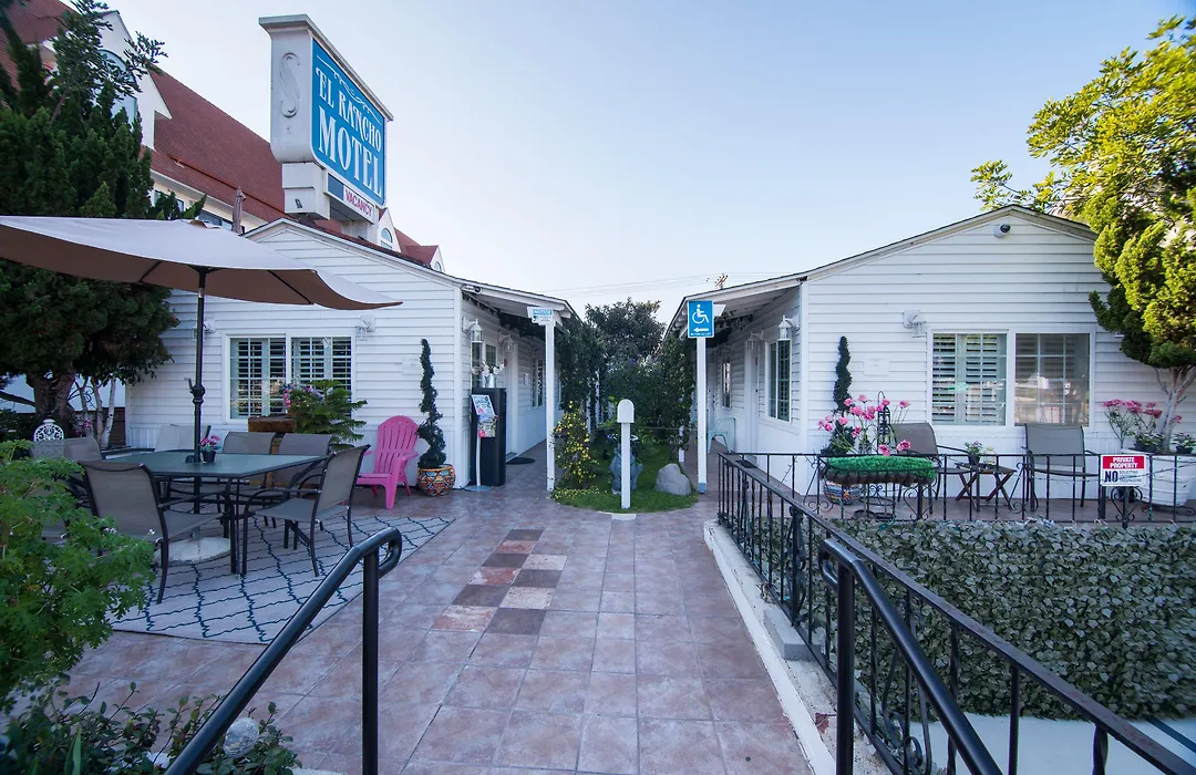 El Rancho Motel-1