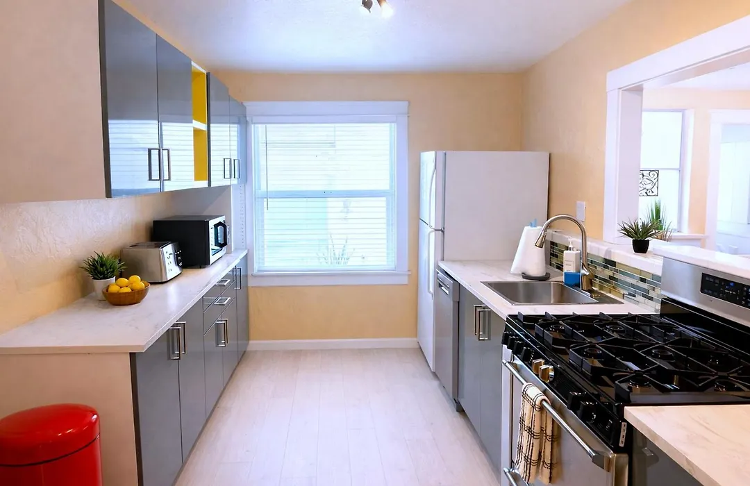 Casaviva Pacifica - 2Br Sleeps 10 With Firepit, Bbq & Shared Yard - Walk To Hillcrest Fun, Near Zoo, Balboa Park & Beaches-1