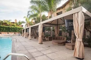 Sunshine Suites At Mission Valley-1
