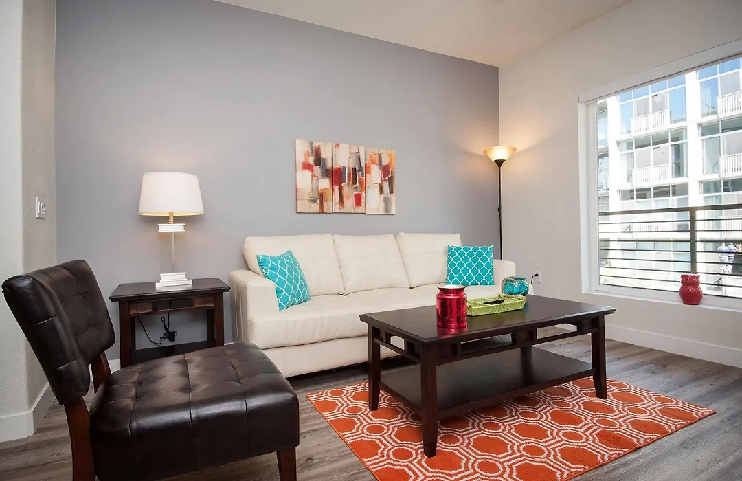 Sunshine Suites At East Village-1