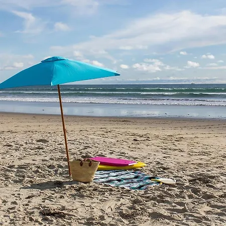 10 Min From Belmont Park - Sleeps 28 By Avantstay-3