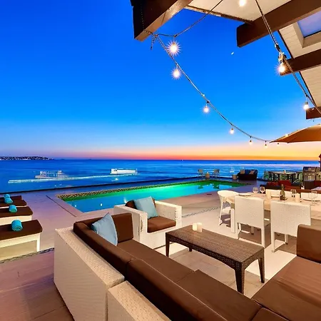 Oceanfront Escape-2