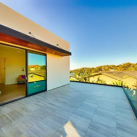 Pacific Views-2