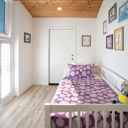 Rockaway Oasis-2
