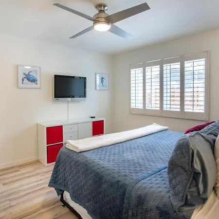 Rockaway Oasis-3