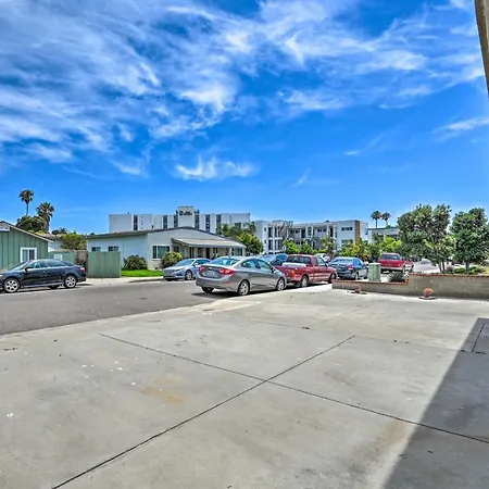 Mod San Diego Apt With Patio - Walk To Harbor!-2