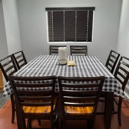 3Bd With Tv And Ac, 2 Air Mattress, 2Ba, 15-20 Minutes To Everything In San Diego-3