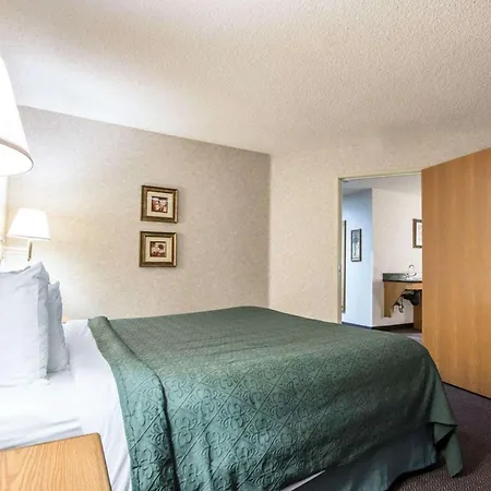 Quality Suites San Diego Otay Mesa-2