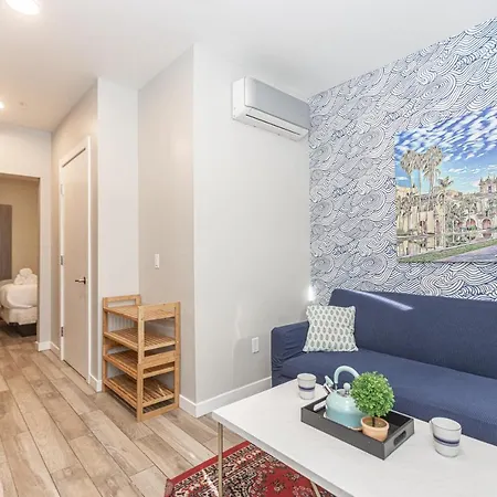 New Sunny Chic Apt 3 Blocks To All. Parking, Cable-3