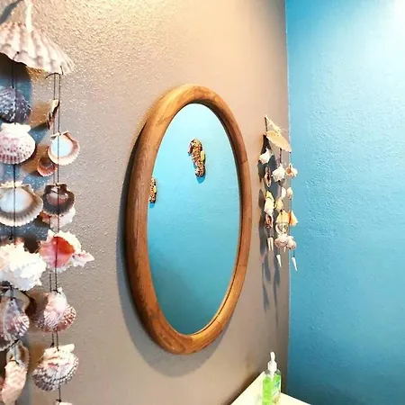 Got No Problems Under The Sea! Underwater-Themed Studio Gaslamp! Perfect For Your Quick Getaway!-3