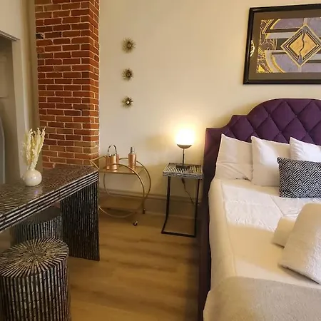 Lovely Studio For Two In Gaslamp District! Great Amenities And Location! Perfect For Travelers And Couples!-2