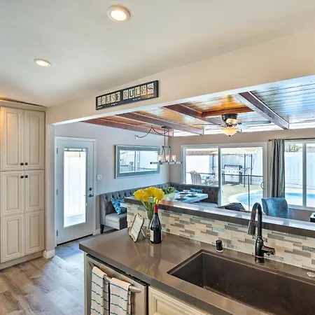 Chic Central San Diego House With Private Pool!-3