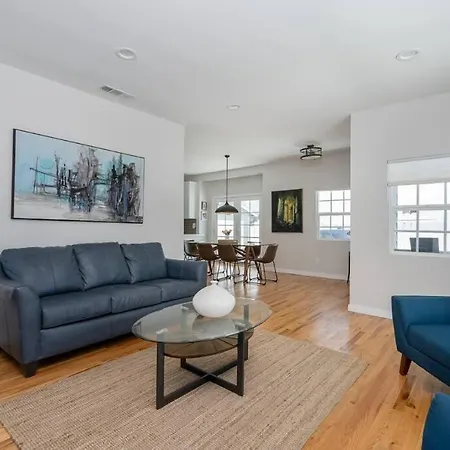 Fabulous New 4Br/3Ba House In Mission Hills-2