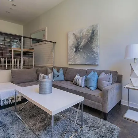 Luxury 3 Bd Townhome In Heart Of La Jolla Village-3