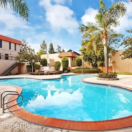 Spacious 3-Br Home Near Sdsu W King Bed + Pool-2