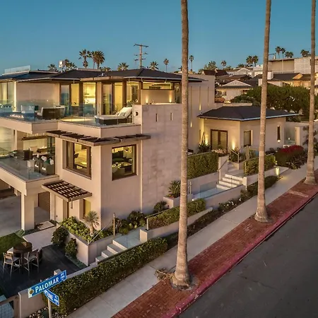Luxury Beachfront Home With Hot Tub & Ocean Views-3