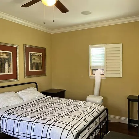 The Black And White Suite At Torrey Highlands-3