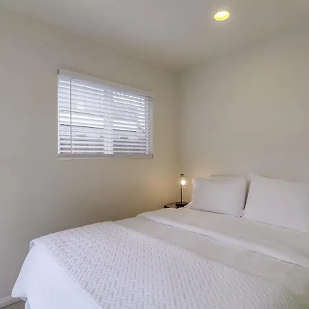 Oceancatcher: Mission Beach Retreat with Ocean View-2