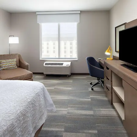 Hampton Inn & Suites San Diego Airport Liberty Station-3