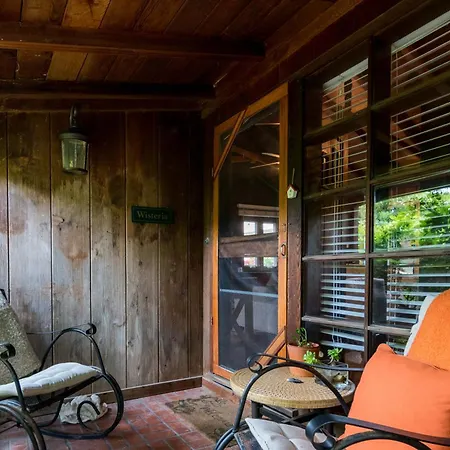 Redwood Hollow Cottages-3