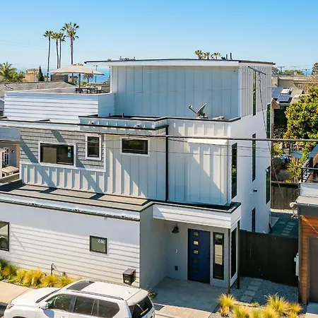 Rooftop Views-3